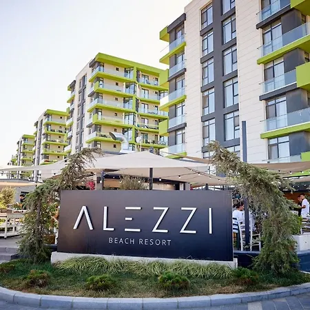 Happy Summer N Pool Alezzi Beach Apartmán *